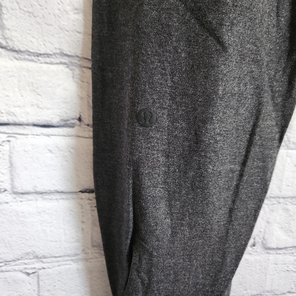 Lululemon Twisted and Tucked Pant - Picture 7 of 10